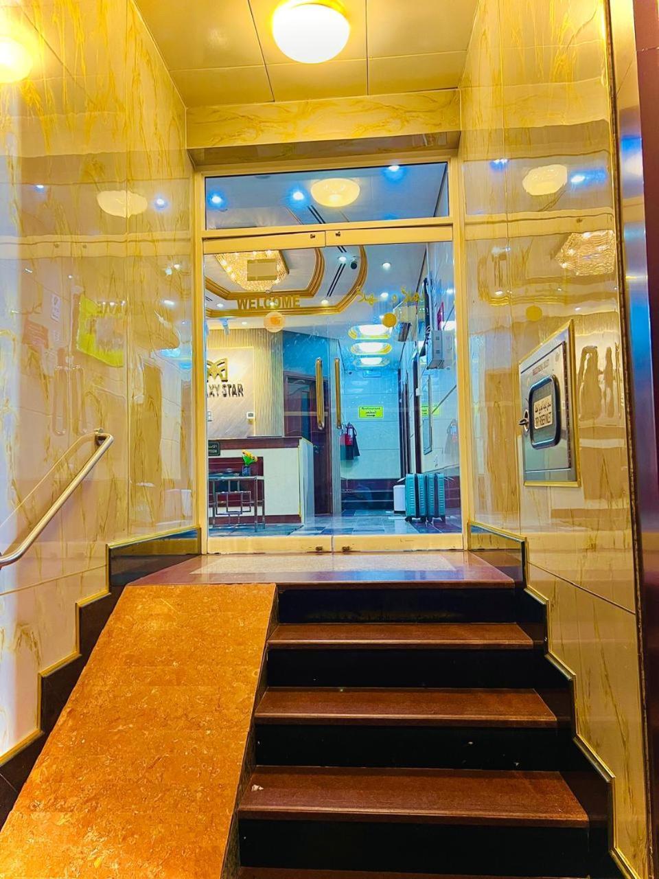 Galaxy Star Hotel Dubai Esterno foto
