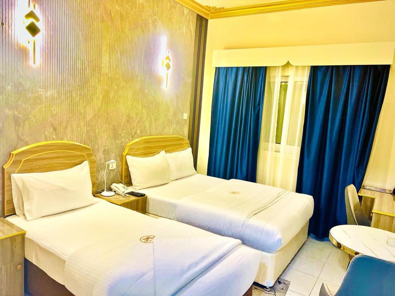 Galaxy Star Hotel Dubai Esterno foto