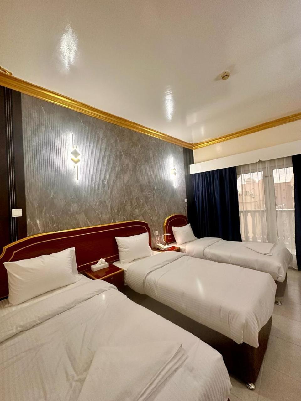 Galaxy Star Hotel Dubai Esterno foto